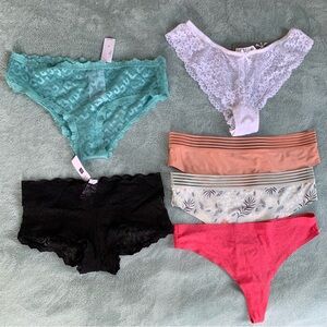 Mixed Panty Lot – 6 Pairs – Size   XS / S – New